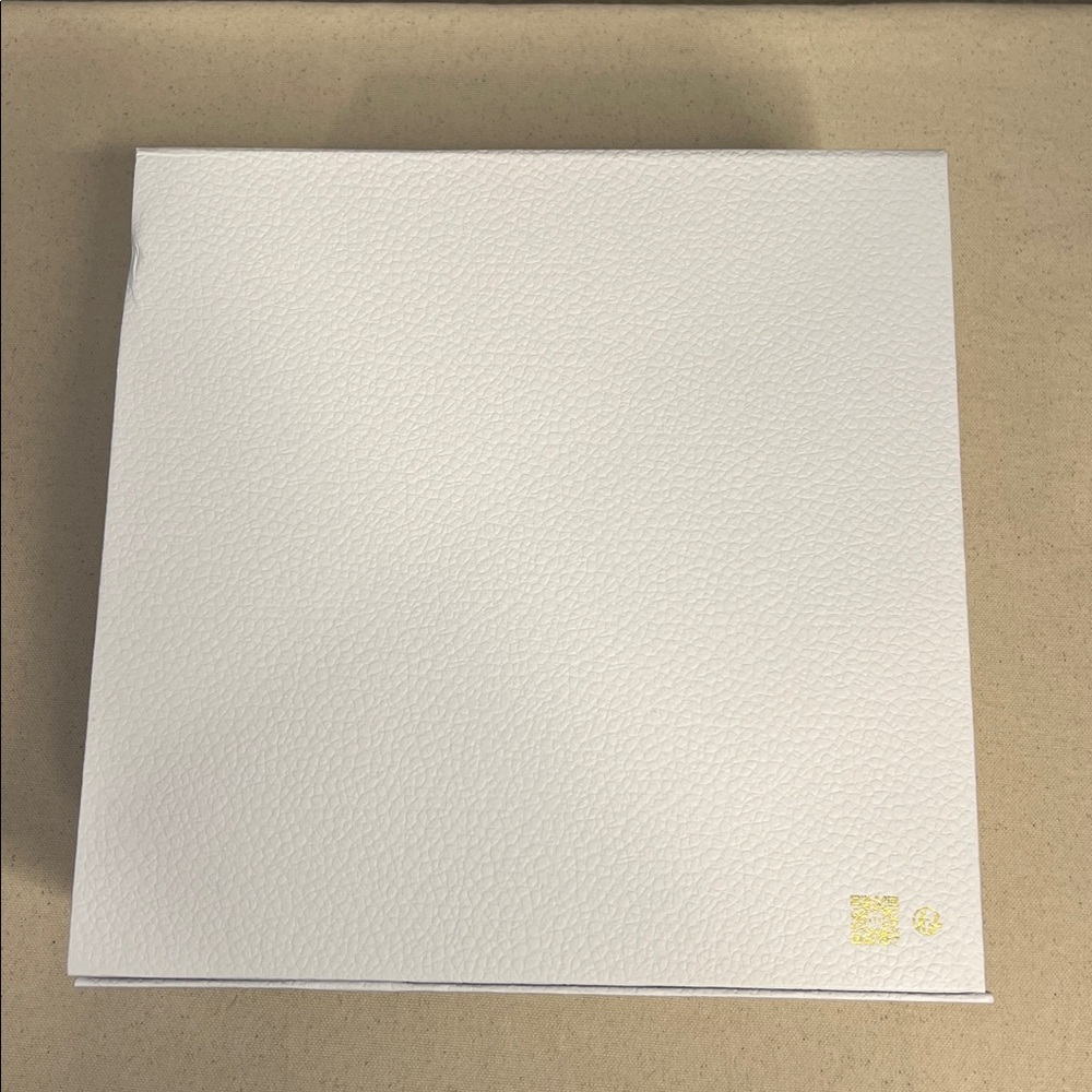 Authentic Dior Gift Box – 9x9x4 – Luxury White Textured Box + Dior Shipper - Picture 3 of 6